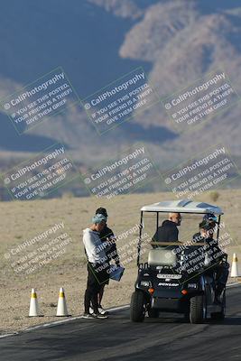 media/Oct-30-2025-Racers Edge (Thu) [[dabbdaf680]]/1-Around the Pits- Track Walk/